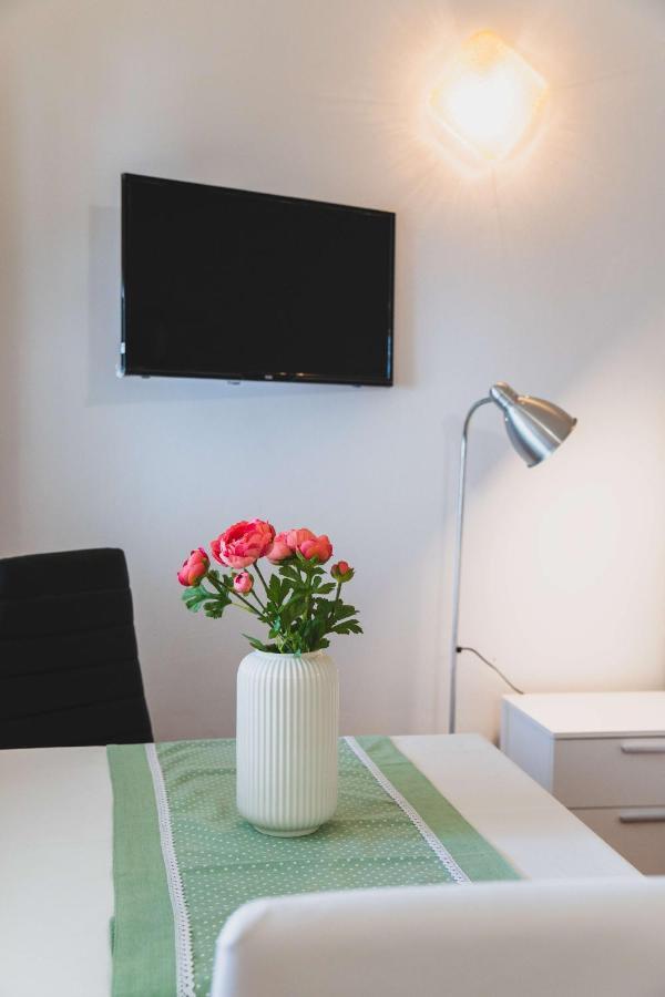 Ostaric Apartman Mandre Kültér fotó