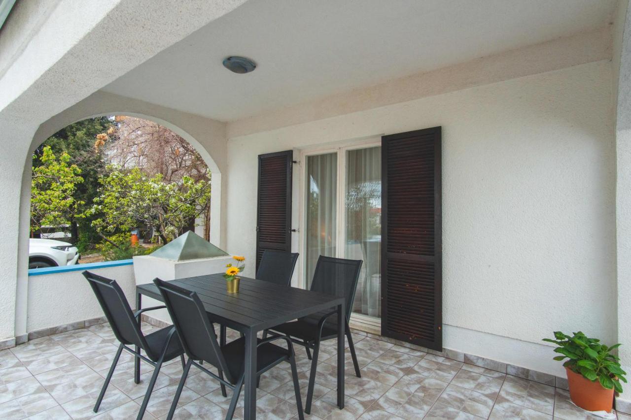 Ostaric Apartman Mandre Kültér fotó
